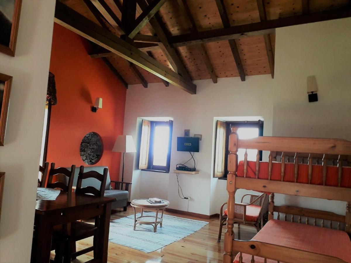 Casa Da Comareira Country house